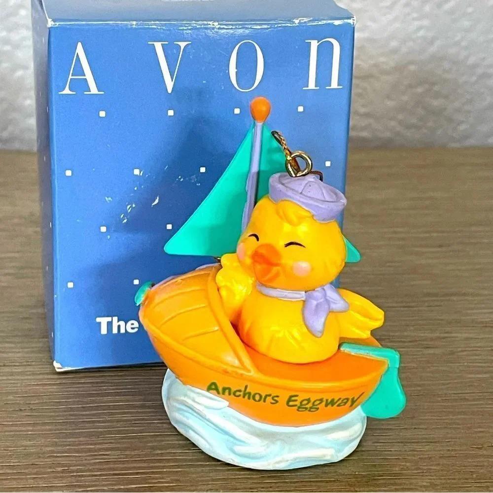 Avon Easter Eggspression Sailboat Chick Holiday Ornament
